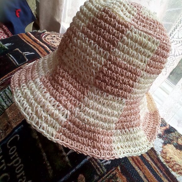 Wyeth Summer Hat Square Accents Weaved or Woven Straw One Size NWOT - Picture 6 of 7